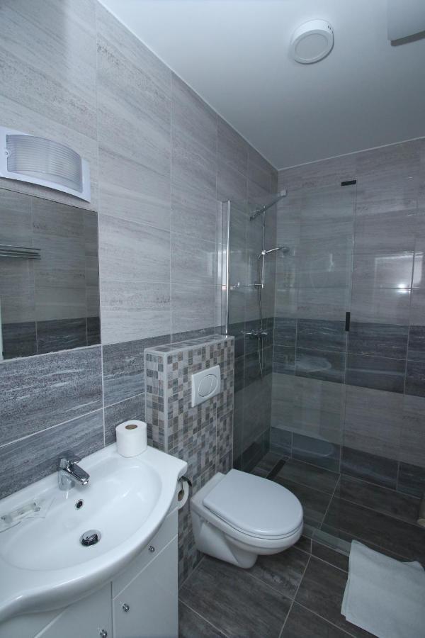 Hotel Aqua Komárom Dış mekan fotoğraf