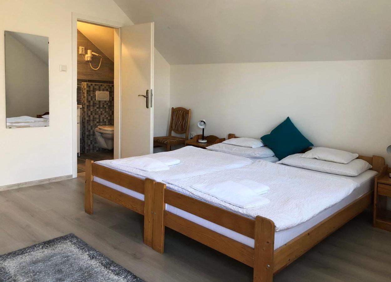 Hotel Aqua Komárom Dış mekan fotoğraf