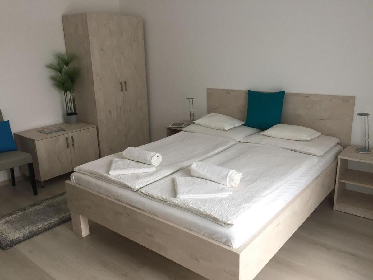Hotel Aqua Komárom Dış mekan fotoğraf